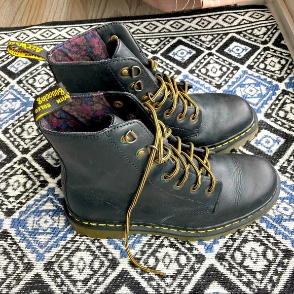 Dr. Martens Luana Black Leather Combat Boots Doc Martens - Picture 2 of 12